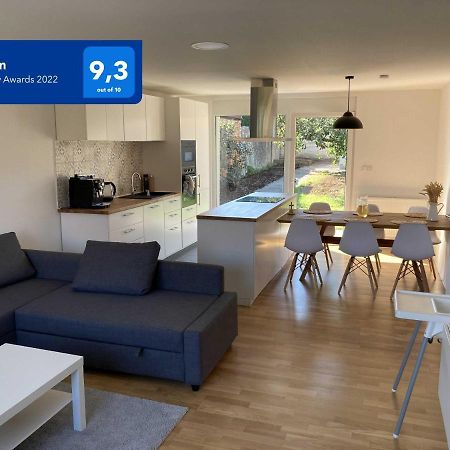 Apartman Maay Хлоховец Екстериор снимка